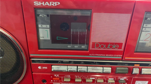 シャープラジカセQT-88MK2前面