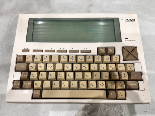 NECのパソコンPC-8201