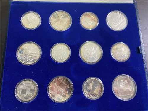 モスクワオリンピックの記念銀貨セット